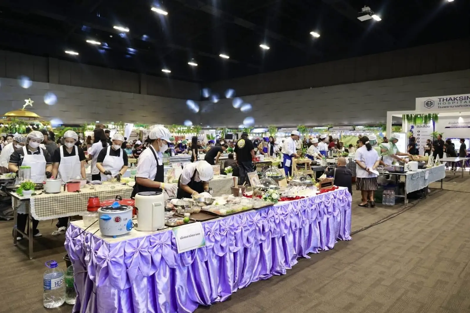 พื้นที่การแข่งขันประกวดอาหารเพื่อสุขภาพ